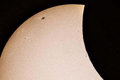 Solar Eclipse Brussels-stock-photo
