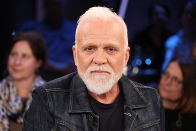 Nino de Angelo, S?nger, zu Gast in der NDR Talk Show, Fototermin am 28.3.2025 vor der Sendung im 3. Programm des NDR Fer-stock-photo