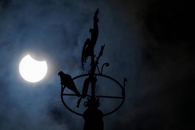 29.03.2025, GER, Natur / Naturschauspiel, Sonnenfinsternis vom 29. M?rz 2025 ?ber Th?ringen-stock-photo