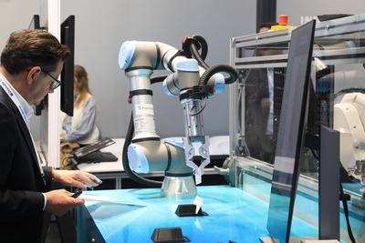 Hannover Messe - Tag 1-stock-photo