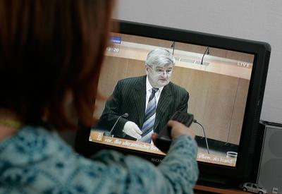 Die Zeugenvernehmung von Joschka FISCHER Bundesaussenminister Gruene vor dem Untersuchungsaussc-stock-foto