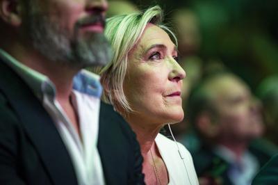 News Themen der Woche KW20 Europa Viva 24: political convention organized by the far-right Spanish party VOX Marine Le P-stock-photo