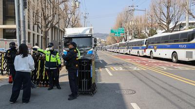 Constitutional court sets date for ruling on President Yoon's impeachment in Seoul, South Korea-stock-foto