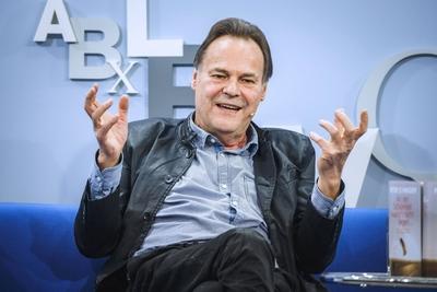 Leipziger Buchmesse 2015. Autor Peter Schneider pr?sentiert sein Buch An der Sch?nheit kanns nicht liegen... Berlin im-stock-foto