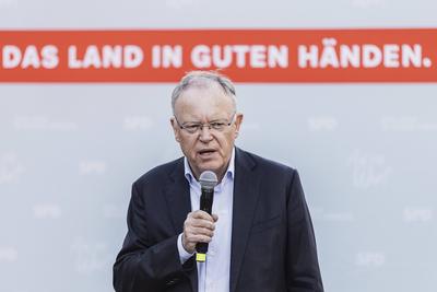 News Bilder des Tages Stephan Weil, SPD, Ministerpraesident von Niedersachsen, aufgenommen im Rahmen der Buergerveranst-stock-photo