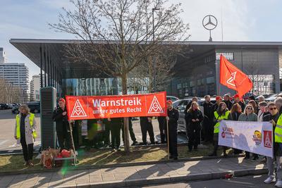 IG Metall Warnstreiks im bayerischen Kfz-Handwerk, N?rnberg, 02.04.2025-stock-foto