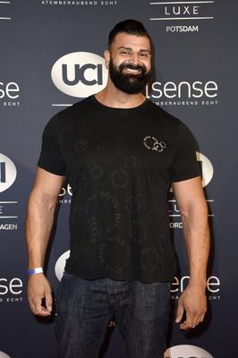 Vittorio Pirbazari beim Photocall anl?sslich der Wiederer?ffnung des UCI Luxe Kino Mercedes Platz mit einem Special-IMAX-stock-foto