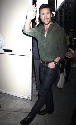 Glenn Powell seen at Smash Kitchen-stock-foto