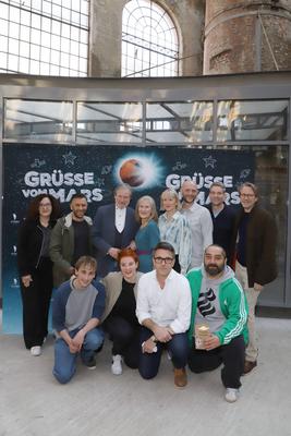 Premiere Gruesse vom Mars in Hamburg-stock-foto