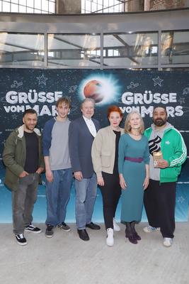 Premiere Gruesse vom Mars in Hamburg-stock-foto