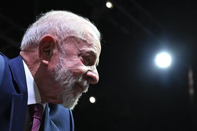 Lula evento Brasil dando a volta por cima-stock-foto