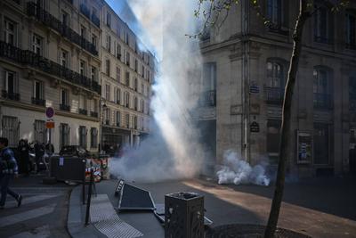 Student Demonstration in Paris, April 3, 2025-stock-foto