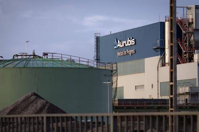 Der Kupferrecycler Aurubis hat im Gesch?ftsjahr 2022/23 schwere R?ckschl?ge erlitten. Diebstahl- und Betrugsf?lle belast-stock-foto