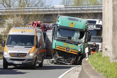 Verkehrsunfall auf der B27 in Retzbach/Zellingen-stock-foto
