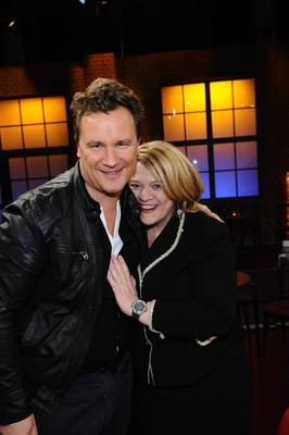 Bildnummer: 56681268  Datum: 09.12.2011  Copyright: imago/Horst Galuschkader Modedesigner Guido Maria Kretschmer und die Sternek?chin Lea Linster zu Gast bei der WDR Talkshow K?lner Treff am 09.12.2011 in K?ln People Kultur TV Shooting Portr?t premiumd xmk x0x 2011 hoch Modedesigner zweiergruppe zweier Lea Linster Lea Linster Portrait Portr?t Guido Maria Kretschmer Mode Designer 56681268 Date 09 12 2011 Copyright Imago Horst Galuschka the Fashion designer Guido Mary Kretschmer and the Sternek?chin Lea Linster to Guest at the WDR Talk show Cologne Meeting at 09 12 2011 in Cologne Celebrities Culture TV Shooting Portrait premiumd xmk x0x 2011 vertical Fashion designer Dyad two Lea Linster Lea Linster Portrait Portrait Guido Mary Kretschmer Fashion Designers-stock-foto