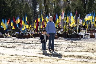 Burial site for fallen Ukrainian soldiers-stock-photo