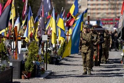 Burial site for fallen Ukrainian soldiers-stock-foto