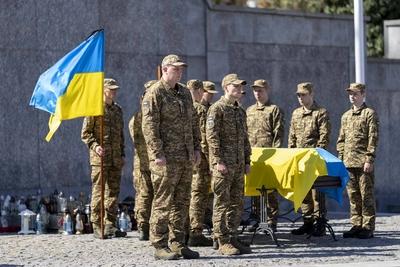 Burial site for fallen Ukrainian soldiers-stock-foto