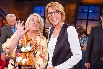 Lea Linster Bettina B?ttinger beim WDR Talk K?lner Treff am 02 09 2016 in K?ln WDR Talk K?lner Tref-stock-foto