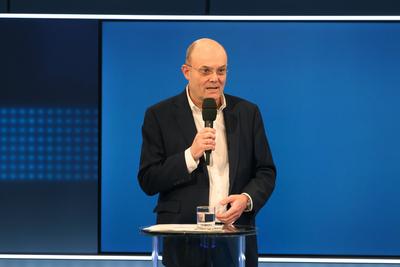 NDR-Intendantenwahl: Sandra Harzer-Kux verfehlt Zwei-Drittel-Mehrheit-stock-foto