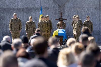Burial site for fallen Ukrainian soldiers-stock-foto