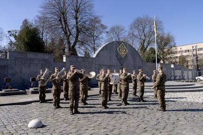 Burial site for fallen Ukrainian soldiers-stock-foto