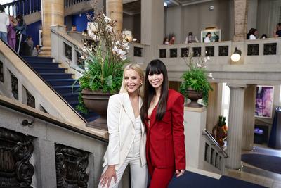 GIRLBOSSES .comtogether No.9 Party Schlagers?ngerin Paulina Wagner ( singt ab 26. Apri. 2025 am Ballermann im Bierk?nig-stock-foto