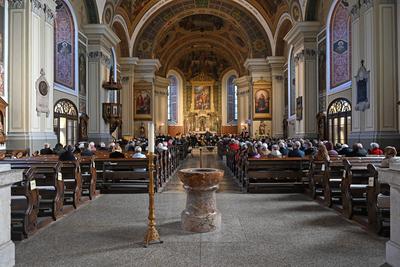 2022 - Konzert  des L'Orfeo Barockorchesters und des Collegium Vocale Salzburg (Johannes Passion - Johann Sebastian Bach), in der Stadtpfarrkirche St. Nikolaus in Bad Ischl, im Rahmen der Salzkammergut Festwochen Gmunden, am 06.04.25-stock-photo