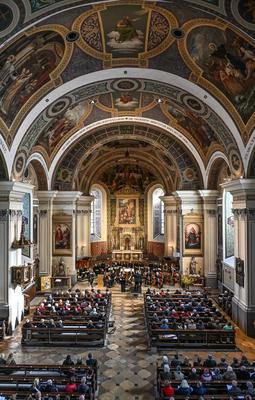 2022 - Konzert  des L'Orfeo Barockorchesters und des Collegium Vocale Salzburg (Johannes Passion - Johann Sebastian Bach), in der Stadtpfarrkirche St. Nikolaus in Bad Ischl, im Rahmen der Salzkammergut Festwochen Gmunden, am 06.04.25-stock-photo