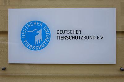 Deutscher Tierschutzbund Deutscher Tierschutzbund, 15.01.2020, Mitte, Berlin, Auf dem Schild Deutscher Tierschutzbund e-stock-foto