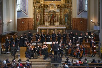 2022 - Konzert  des L'Orfeo Barockorchesters und des Collegium Vocale Salzburg (Johannes Passion - Johann Sebastian Bach), in der Stadtpfarrkirche St. Nikolaus in Bad Ischl, im Rahmen der Salzkammergut Festwochen Gmunden, am 06.04.25-stock-photo