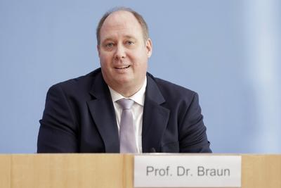 Prof. Helge Braun, MdB, CDU, PK zu - Bekanntgabe der Kandidatur von Helge Braun fuer den Parteivorsitz der CDU, DEU, Be-stock-foto