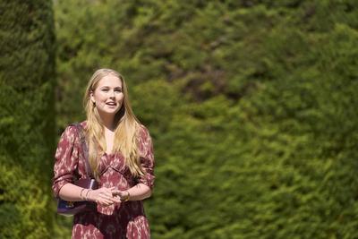Catharina-Amalia, Princess of Orange attends the inauguration of her tulip garden for Madrid-stock-foto