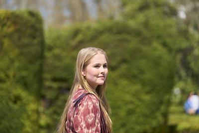 Catharina-Amalia, Princess of Orange attends the inauguration of her tulip garden for Madrid-stock-foto