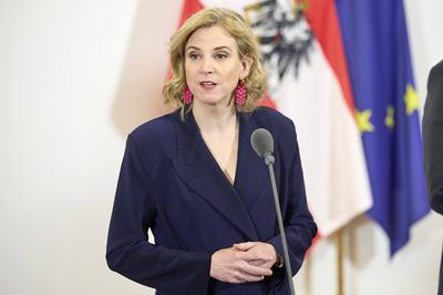 2. Arbeitsklausur Bundesregierung-stock-foto