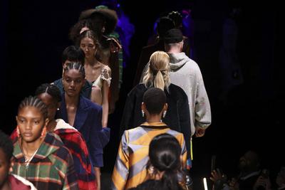 Alexandre herchcovitch show at spfw n59 in sao paulo-stock-foto
