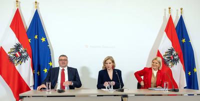 20250408 Pressebriefing zur Regierungsklausur-stock-foto