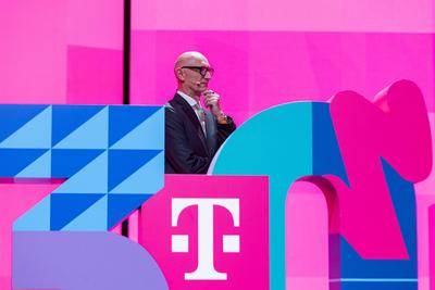 Deutsche Telekom Hauptversammlung in Bonn - 09.04.2025-stock-foto