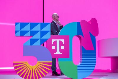 Deutsche Telekom Hauptversammlung in Bonn - 09.04.2025-stock-foto