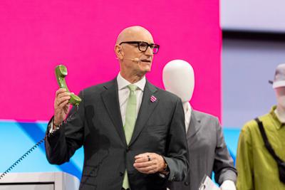 Deutsche Telekom Hauptversammlung in Bonn - 09.04.2025-stock-foto