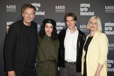 Sebastian Brose, Anna Bardavelidze, Gustav Schmidt, Birgit Maiwald-stock-foto