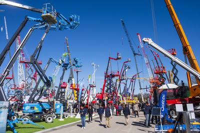 Baumaschinenmesse BAUMA 2025 in M?nchen-stock-photo