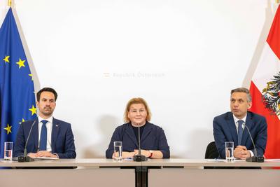 20250409 Pressebriefing vor und Pressefoyer nach der Regierungsklausur mit den Regierungsspitzen-stock-foto