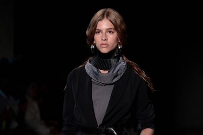 Model on the runway for Reptilia during the 59th edition of S?o Paulo Fashion Week,-stock-foto