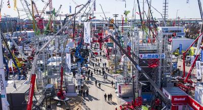 Baumaschinenmesse BAUMA 2025 in M?nchen-stock-foto