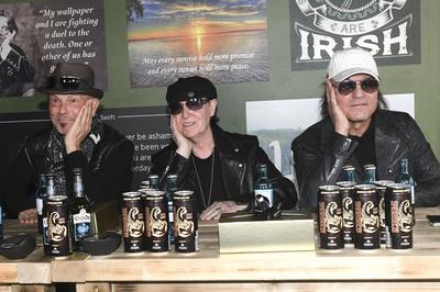 Rudolf Schenker, Klaus Meine, Matthias Jabs (Scorpions)-stock-foto
