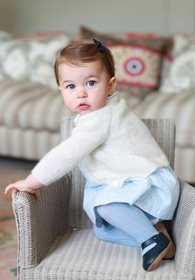 Themen der Woche Bilder des Tages 207237 Duchess of Cambridge Kensington Royal Starface 2016 05 02 L-stock-foto