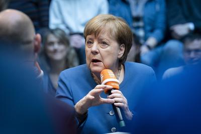Bundeskanzlerin, Angela Merkel, Deutschlandradio, Humboldt Forum-stock-foto