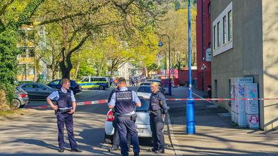 Bombenfund in Freiburg im Breisgau: 250 Kilogramm schwere Fliegerbombe bei Bauarbeiten in der Freiburger Innenstadt gefunden - Evakuierungen im Sicherheitsradius von 100 Metern - Universit?tsgeb?ude und auch Teile von St. Josefskrankenhaus Freiburg werd-stock-photo