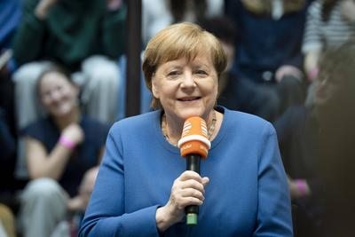 Bundeskanzlerin, Angela Merkel, Deutschlandradio, Humboldt Forum-stock-foto